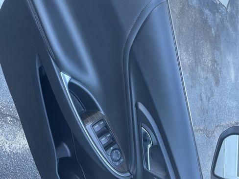 Used 2024 Chevrolet Malibu LT image 9