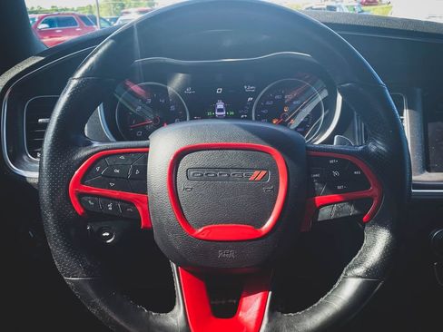 Used 2018 Dodge Charger R/T Scat Pack w/ Dynamics Package RWD image 16
