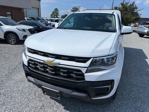 Used 2022 Chevrolet Colorado LT w/ Safety Package RWD image 3