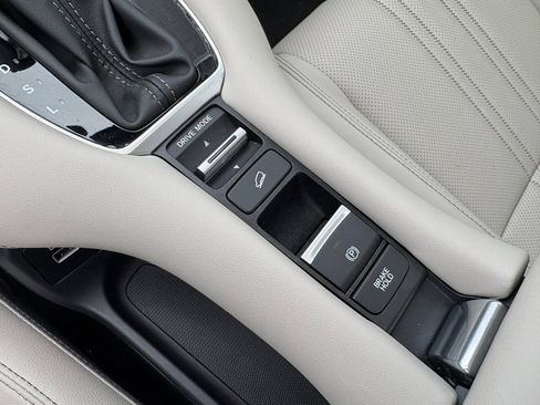 Certified 2023 Honda HR-V EX-L image 20