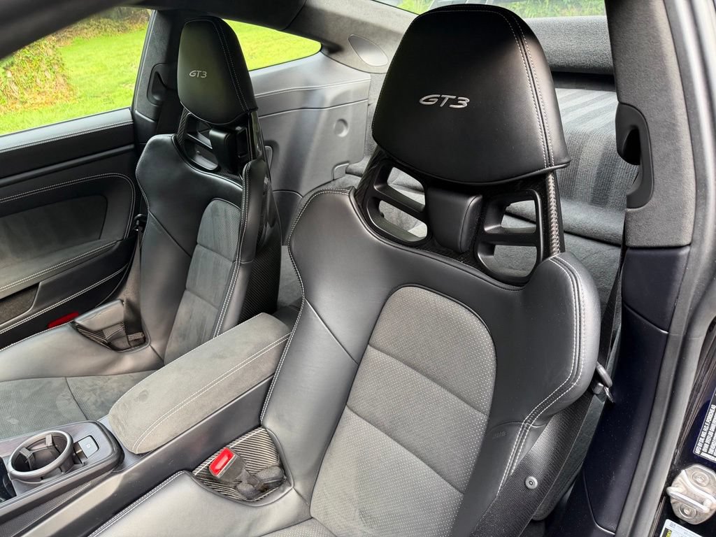 Used 2024 Porsche 911 GT3 RWD image 21