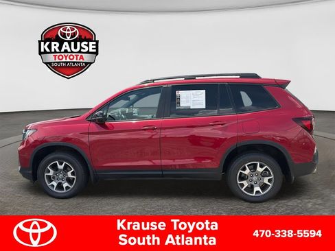 Used 2023 Honda Passport TrailSport image 8