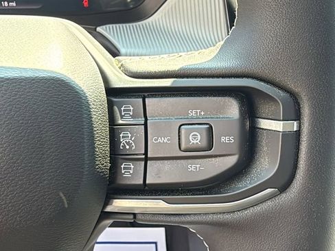 New 2026 Jeep Cherokee Limited image 22