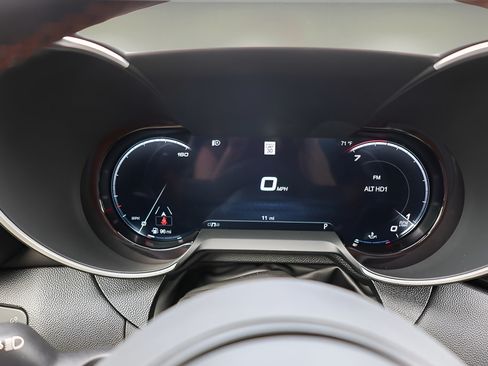 New 2025 Alfa Romeo Giulia w/ Driving Assist Package RWD image 11