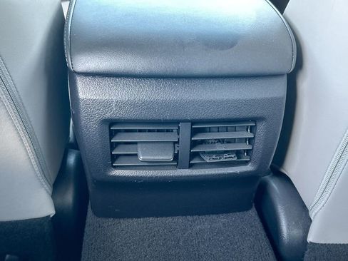 Used 2016 Lexus IS 200t RWD image 32