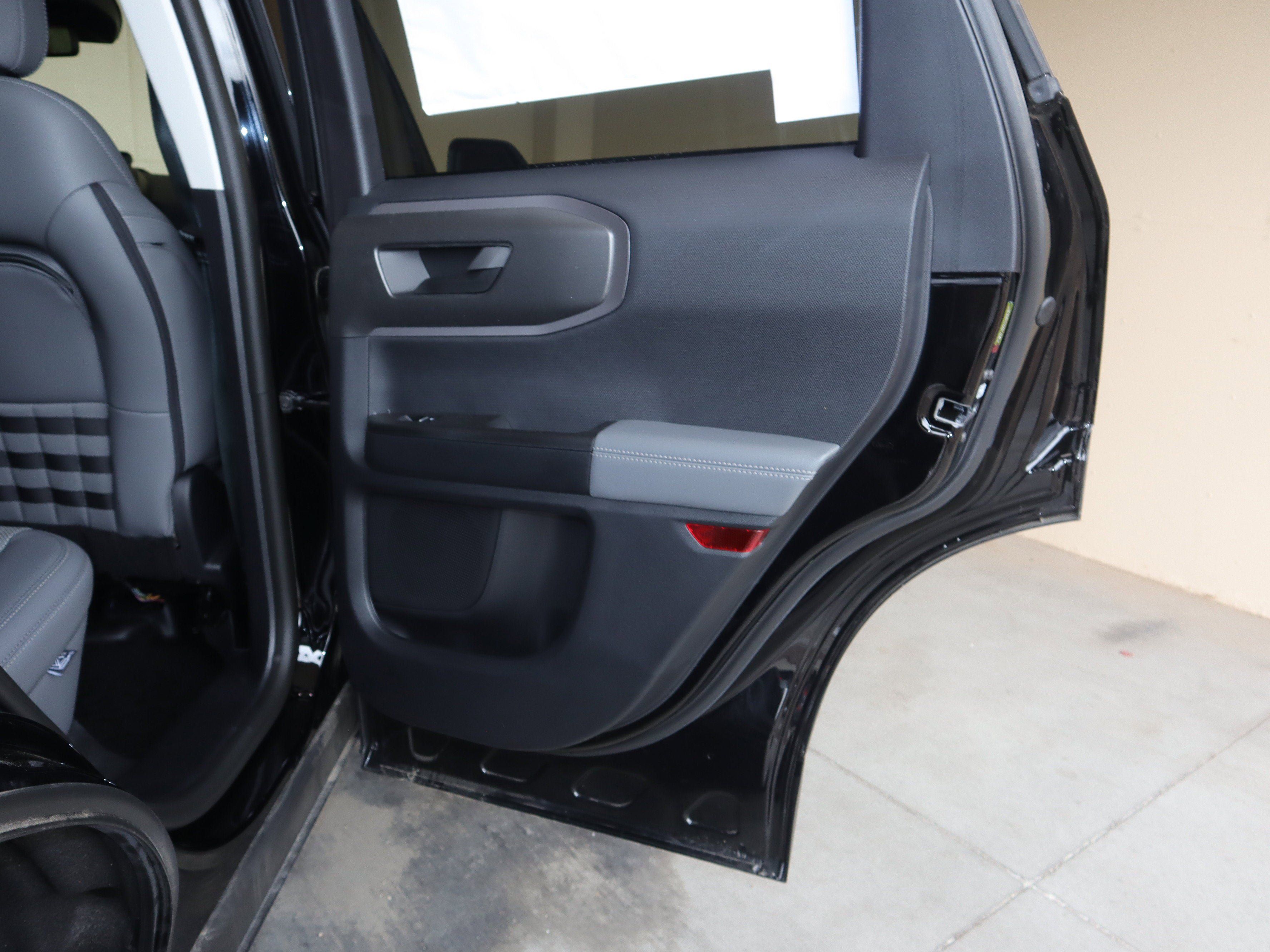 New 2025 Ford Bronco Sport Badlands AWD/4WD image 43