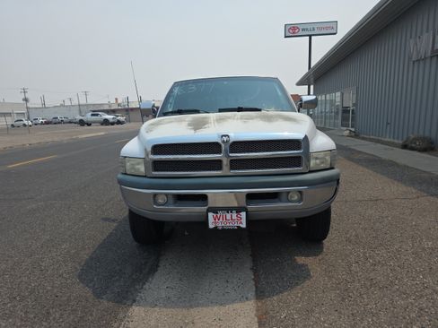 Used 1997 Dodge Ram 2500 Truck 4x4 Club Cab image 4