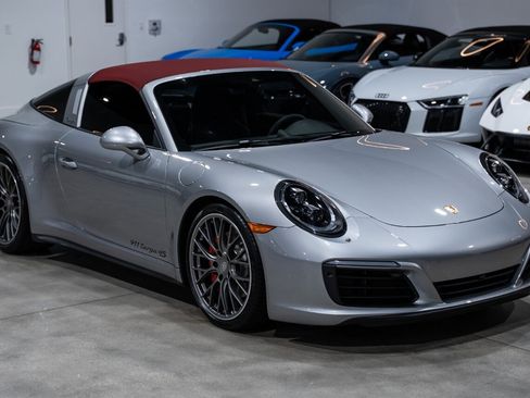 Used 2017 Porsche 911 Targa 4S AWD/4WD image 14