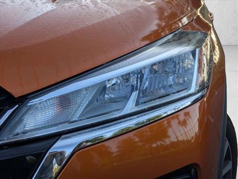 Used 2021 Nissan Kicks SV FWD image 13