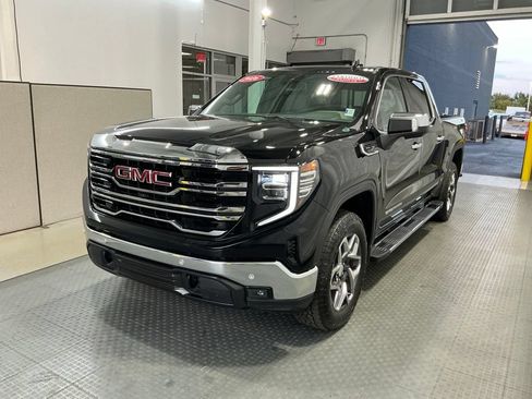 Used 2026 GMC Sierra 1500 SLT w/ SLT Premium Plus Package AWD/4WD image 2