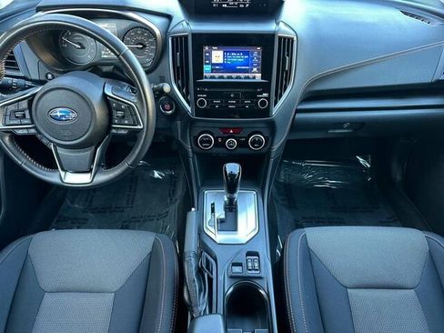 Used 2023 Subaru Crosstrek 2.0i Premium image 15