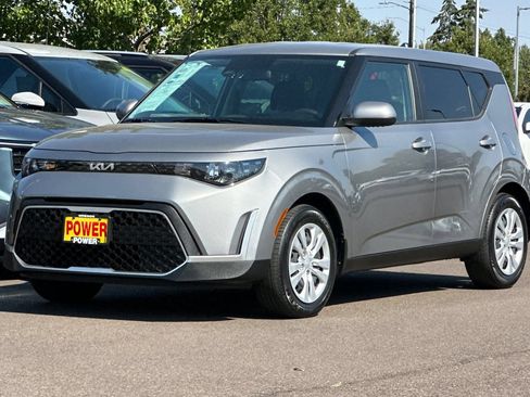 Certified 2023 Kia Soul LX FWD image 8