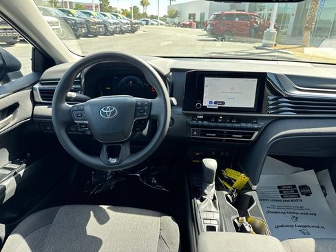Used 2026 Toyota Camry LE w/ Convenience Package FWD image 17