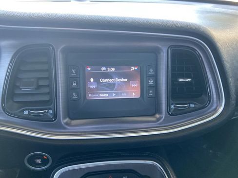 Used 2015 Dodge Challenger R/T w/ Quick Order Package 22B R/T RWD image 34
