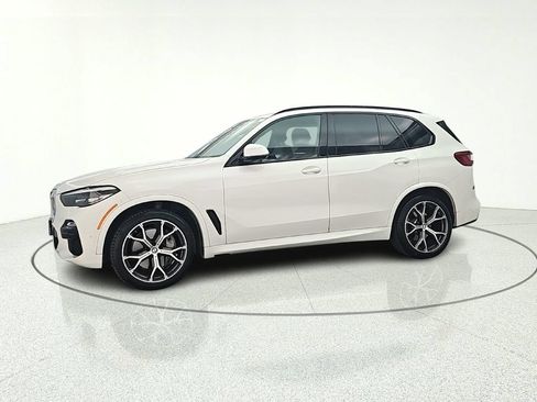 Used 2019 BMW X5 xDrive50i w/ M Sport Package AWD/4WD image 4