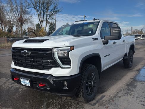 New 2026 Chevrolet Silverado 2500 LT w/ Trail Boss Package image 4