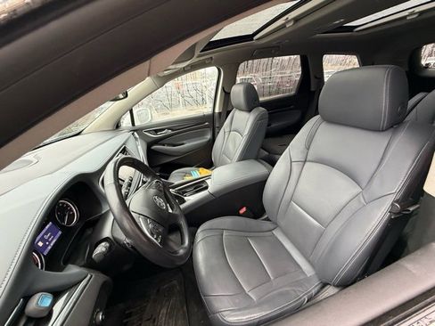 Used 2020 Buick Enclave Premium w/ Sun and Sites Package image 6