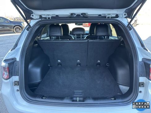 Used 2023 Jeep Compass Trailhawk image 3