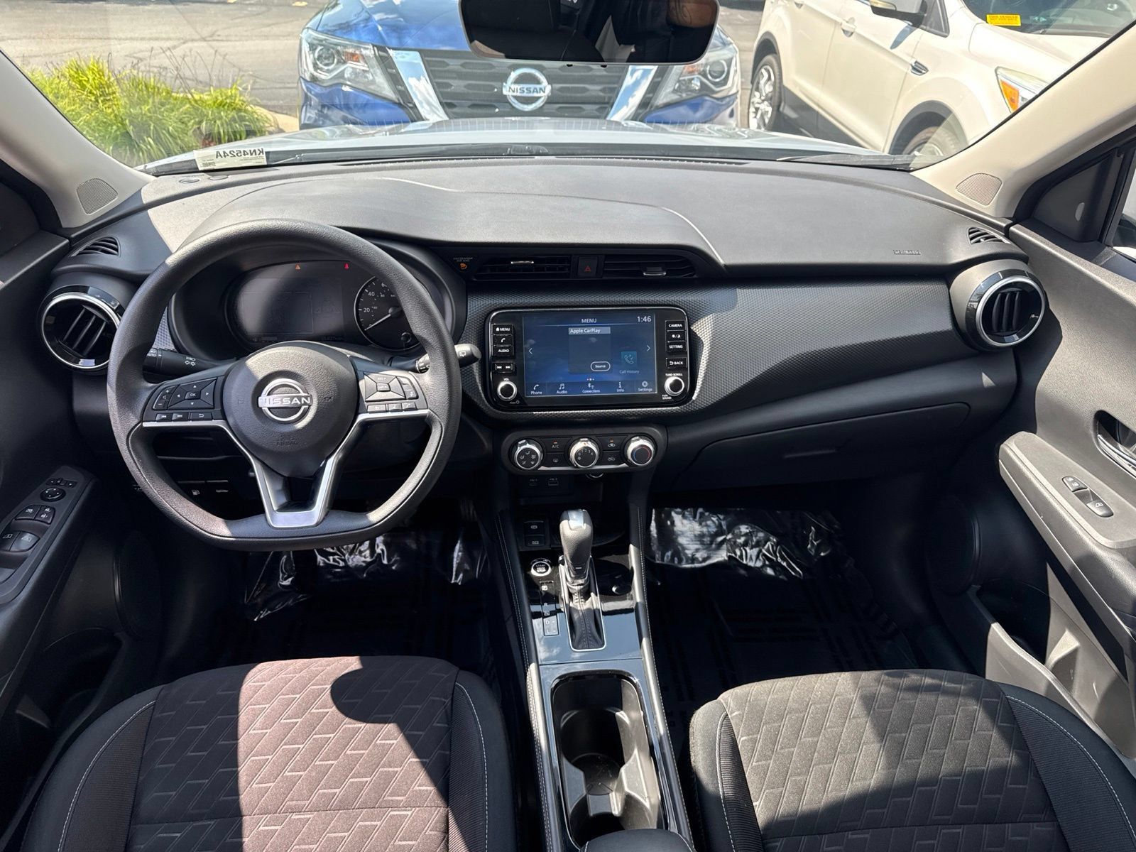 Used 2023 Nissan Kicks SV w/ Interior Electronics Package FWD image 14