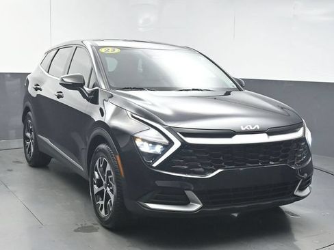 Used 2023 Kia Sportage EX FWD image 2