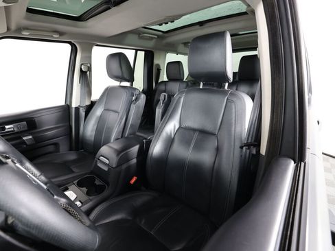 Used 2016 Land Rover LR4 HSE LUX image 11