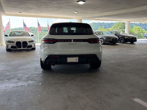 Used 2023 Porsche Macan S AWD/4WD image 9