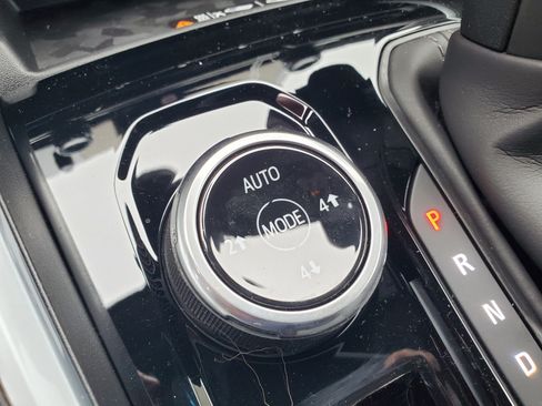 New 2026 Chevrolet Colorado Trail Boss AWD/4WD image 24