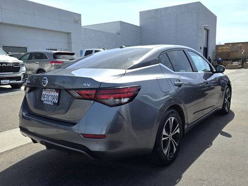 Used 2023 Nissan Sentra SV image 5