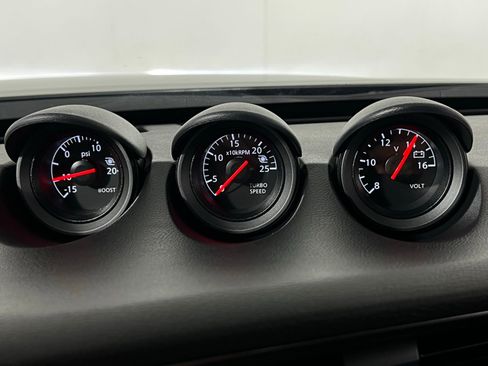 Used 2024 Nissan Z Performance w/ Floor Mat Package image 22