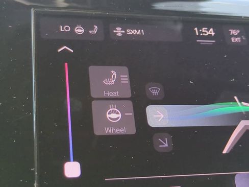 Used 2025 Jeep Grand Cherokee Altitude image 21