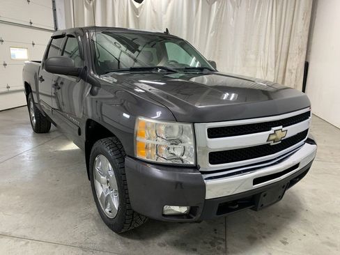 Used 2011 Chevrolet Silverado 1500 LT w/ All-Star Edition image 2