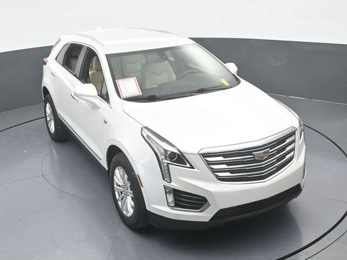 Used 2019 Cadillac XT5 FWD image 56