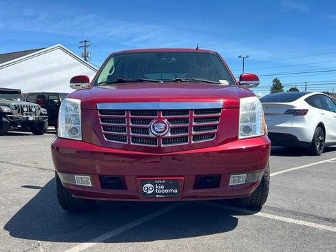 Used 2008 Cadillac Escalade AWD image 4