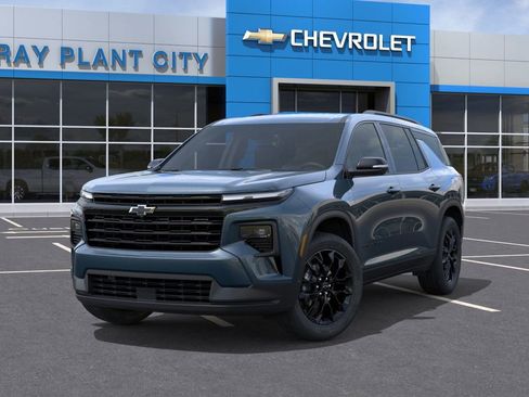 New 2026 Chevrolet Traverse LT w/ Midnight/Sport Edition image 6