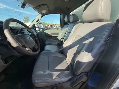 Used 2013 Ford F550 2WD Regular Cab Super Duty w/ Payload Upgrade Pkg image 5