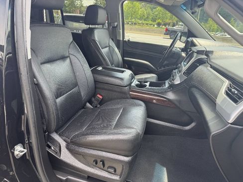 Used 2019 GMC Yukon XL SLT AWD/4WD image 20