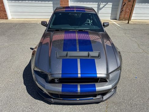 Used 2014 Ford Mustang Shelby GT500 w/ Equipment Group 821A RWD image 9