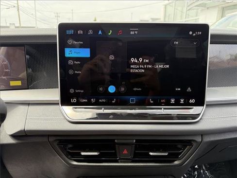New 2025 Volkswagen Tiguan SE AWD/4WD image 14