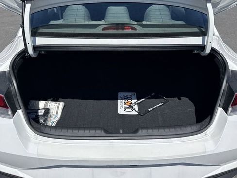Certified 2023 Hyundai Elantra SEL FWD image 18
