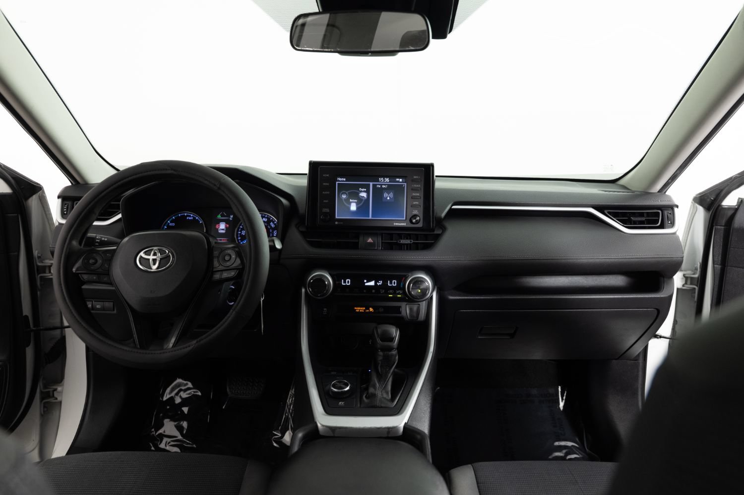 Used 2020 Toyota RAV4 LE w/ All Weather Liner Package AWD/4WD image 31