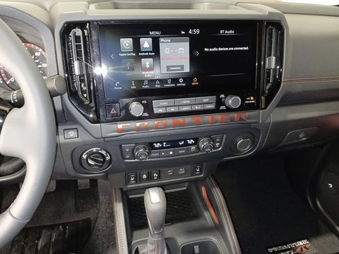 New 2026 Nissan Frontier PRO-4X w/ Pro Premium Package AWD/4WD image 18
