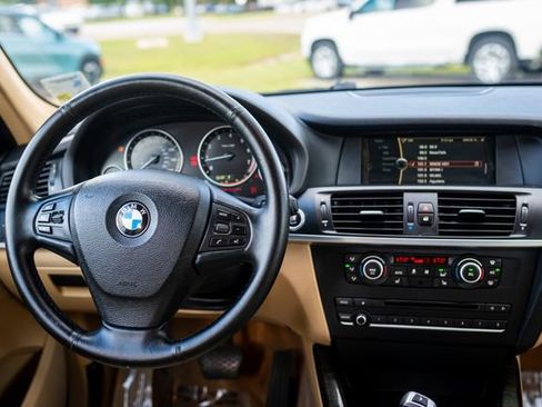 Used 2013 BMW X3 xDrive28i AWD/4WD image 6