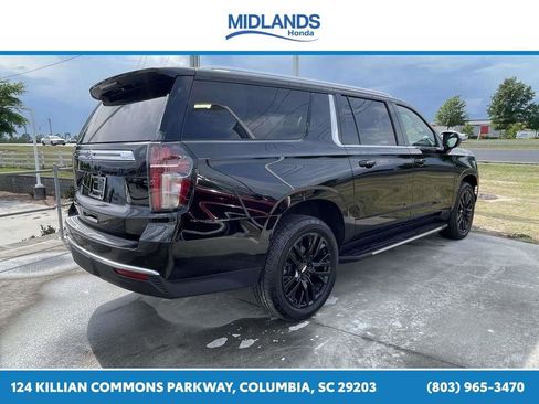 Used 2021 Chevrolet Suburban LT w/ Rear Media and Nav Package AWD/4WD image 6
