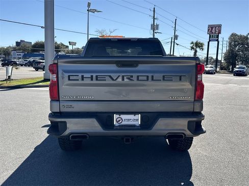 Used 2019 Chevrolet Silverado 1500 Custom w/ Trailering Package image 7