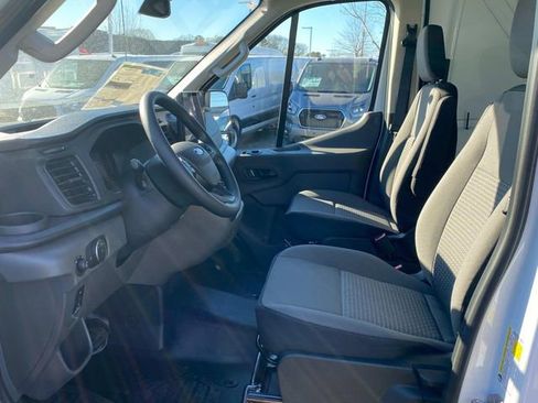 New 2026 Ford Transit 250 148 Medium Roof RWD image 8