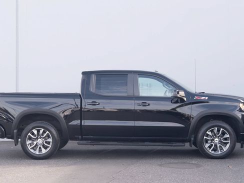 Used 2024 Chevrolet Silverado 1500 RST w/ Z71 Off-Road Package AWD/4WD image 25