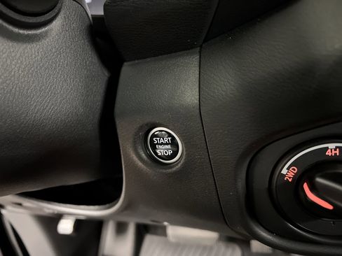 Used 2024 Nissan Frontier PRO-4X w/ Pro Premium Package image 53