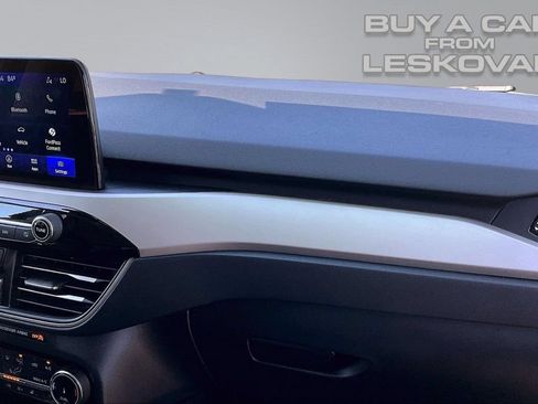 Used 2022 Ford Escape SEL AWD/4WD image 17
