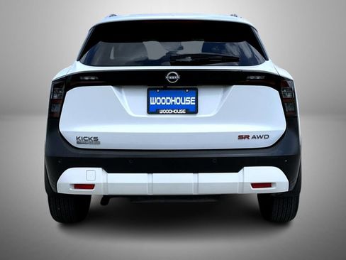 Certified 2025 Nissan Kicks SR AWD/4WD image 6