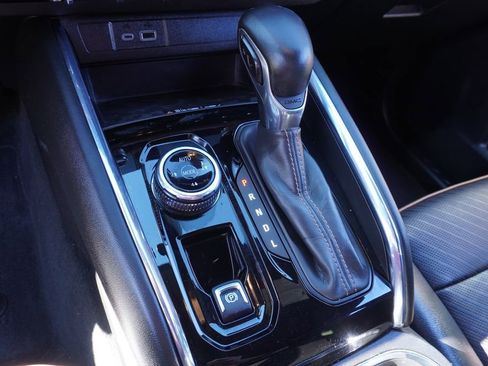 Certified 2023 GMC Canyon AT4 w/ AT4 Premium Package image 20